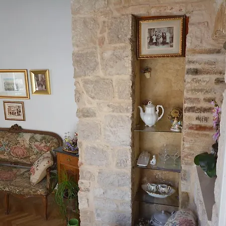 Capogrosso Palace Apartment