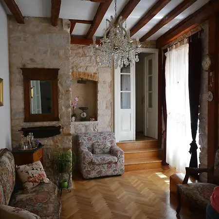 Apartment Capogrosso Palace *