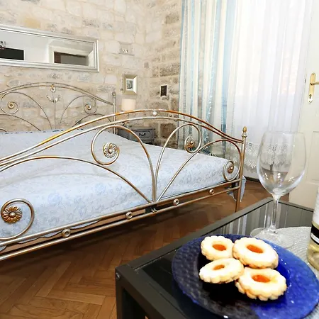 Capogrosso Palace Apartment *